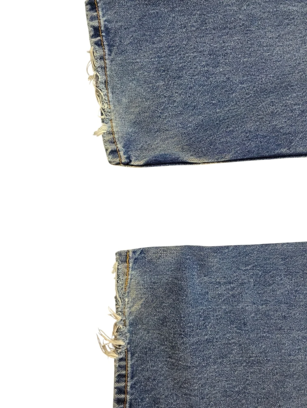 Levi’s 505 Straight Leg Jeans Men’s 33x34 Medium Wash Distressed Faded Worn In